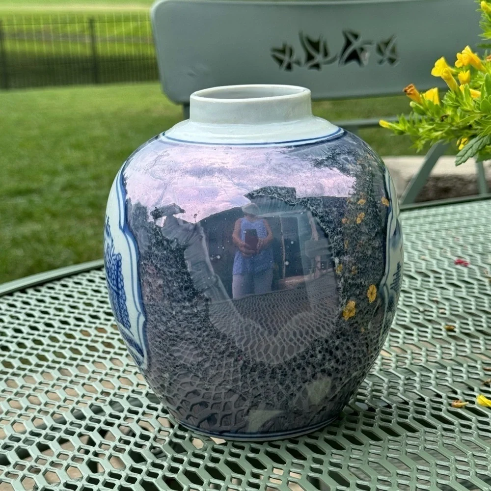 Vintage Blue White Ginger Jar Vase Asian Landscape Lusterware Decor. G21